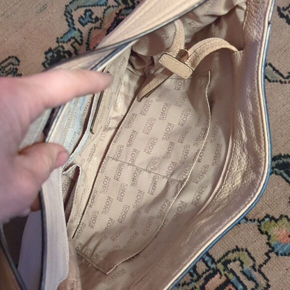 OYSTER  Michael Kors Julia Convertible oyster Leather Shoulder Bag - Picture 8 of 12